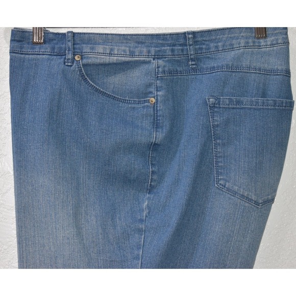 Gloria Vanderbilt Jeans Capri 18W All Around Slimming Effect Embroidered Stretch - Picture 7 of 16